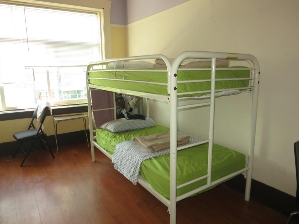 C&N Backpackers Central Station Hostel Vancouver Ruang foto